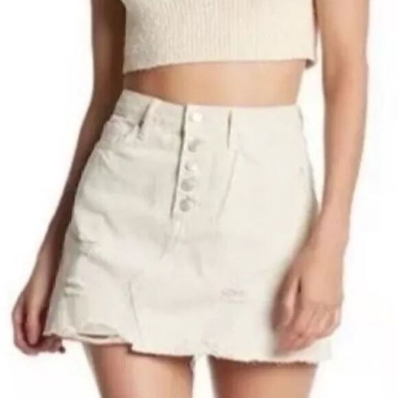 WE THE FREE denim distressed button fly raw hem mini skirt size 26 - Picture 2 of 11